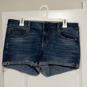 American Eagle blue shorts
